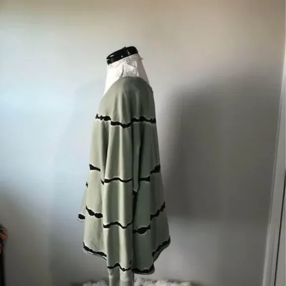 3X Torrid Womens Long Sleeve Blouse C5912 - Picture 4 of 5